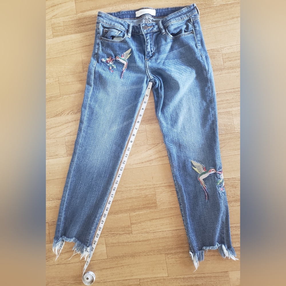 Buckle! Hummingbird Flower Embroidered Blue Raw Hem Cotton Jeans! - Picture 11 of 11